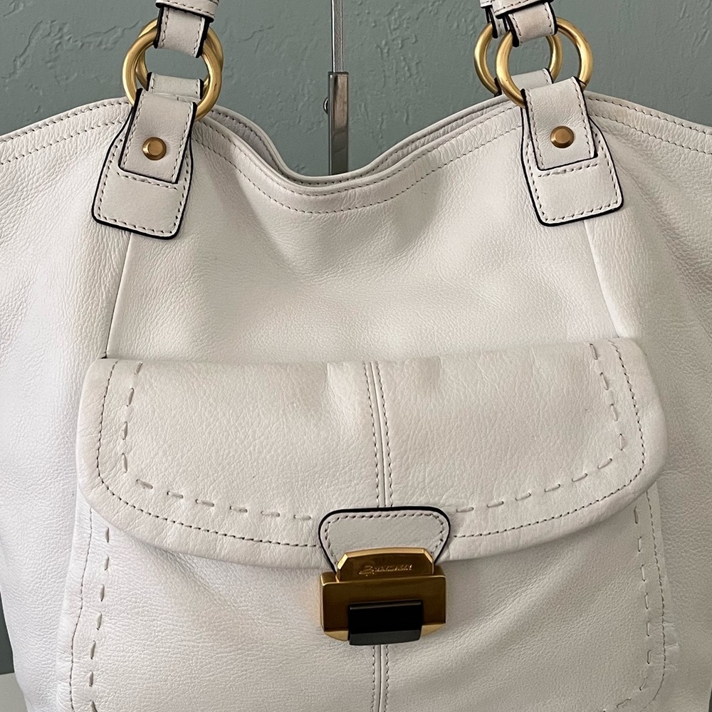 B. Makowsky Vintage Leather Shoulder Bag